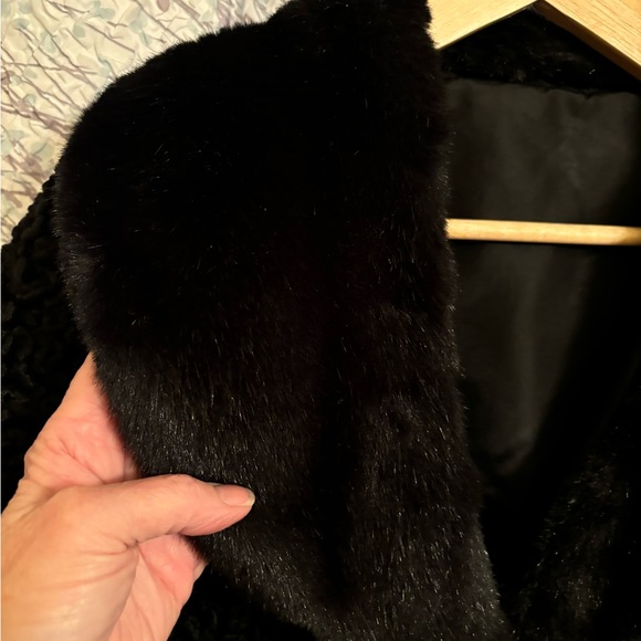 1950’s curly lambs wool jacket w fur collar Black Vintage - Picture 2 of 8